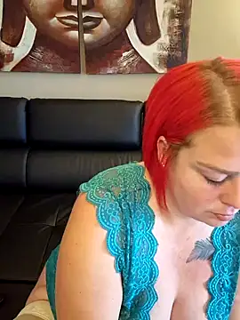 Snapshot of SarahDelSol chatting on 12, 2, 2025 SarahDelSol online show from 12, 2, 2025