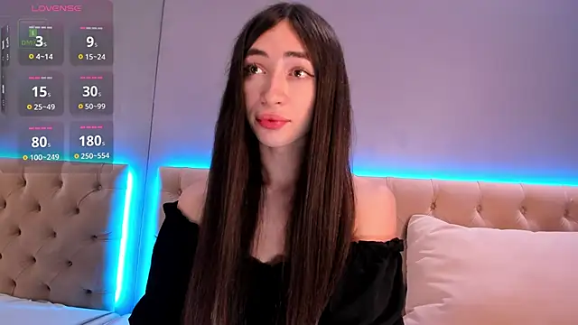 Snapshot of NickieRainer chatting on 7, 3, 2025 NickieRainer online show from 7, 3, 2025