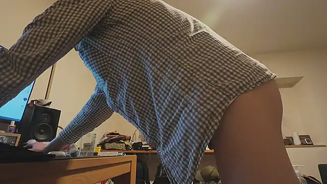 Cesaresweet online show from 4, 5, 2026