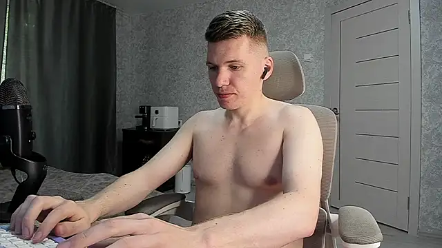 Bananas dick online show from 15, 7, 2026