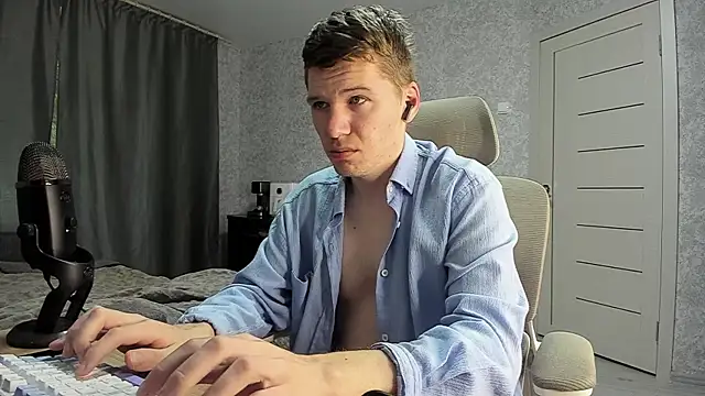 Snapshot of Bananas_dick chatting on 30, 5, 2026 Bananas dick online show from 30, 5, 2026
