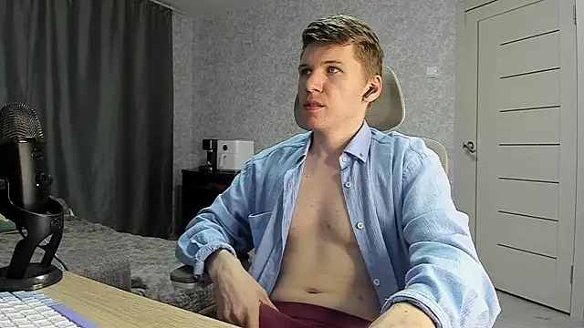 Bananas dick online show from 15, 6, 2026