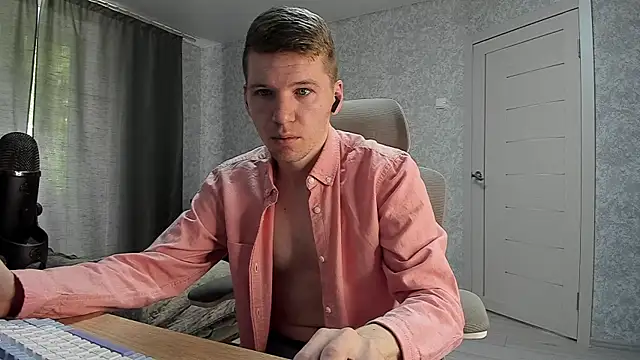 Snapshot of Bananas_dick chatting on 10, 5, 2026 Bananas dick online show from 10, 5, 2026
