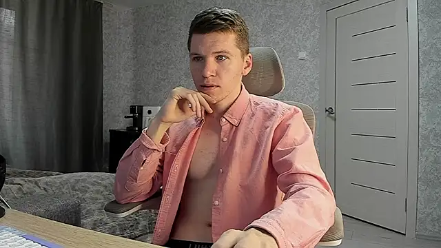 Bananas dick online show from 31, 3, 2026