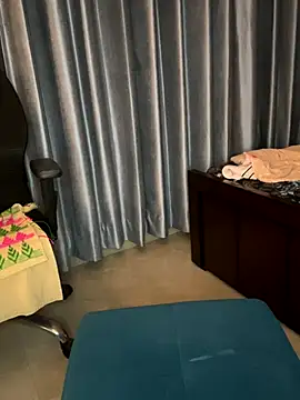 Snapshot of Beautiful_xxo chatting on 13, 10, 2025 Beautiful xxo online show from 13, 10, 2025