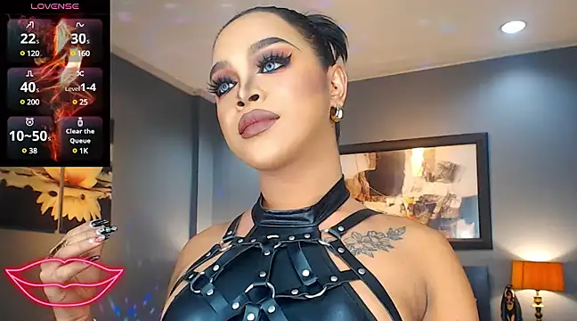 BitchyTYRA online show from 11, 3, 2025