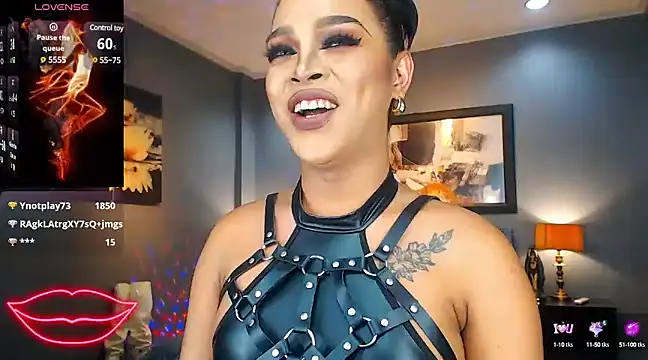 BitchyTYRA online show from 11, 3, 2025