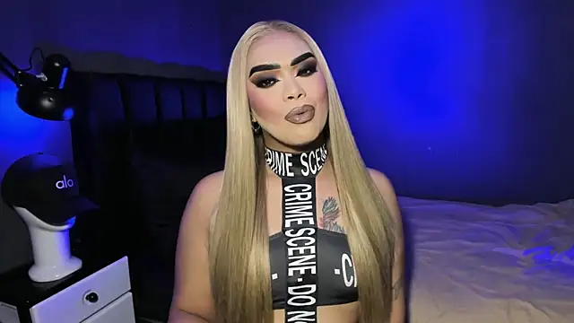 VictoriaEliz online show from 10, 7, 2026