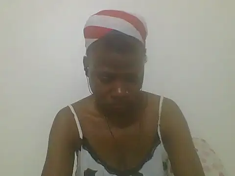 Snapshot of Sweetbaby004 chatting on 13, 9, 2025 Sweetbaby004 online show from 13, 9, 2025