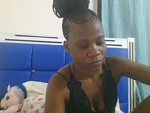 Snapshot of Sweetbaby004 chatting on 19, 9, 2025 Sweetbaby004 online show from 19, 9, 2025