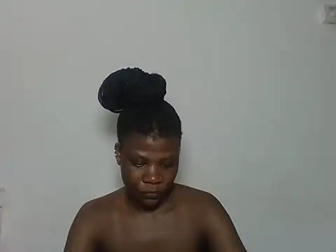 Sweetbaby004 online show from 1, 12, 2025