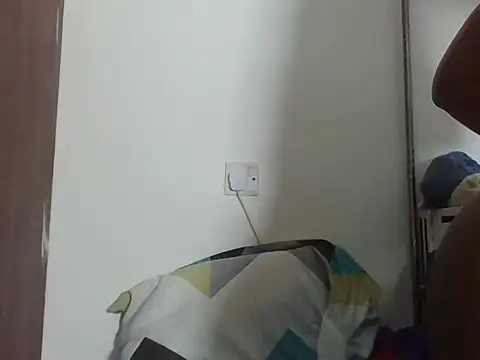 Snapshot of Sweetbaby004 chatting on 6, 2, 2026 Sweetbaby004 online show from 6, 2, 2026