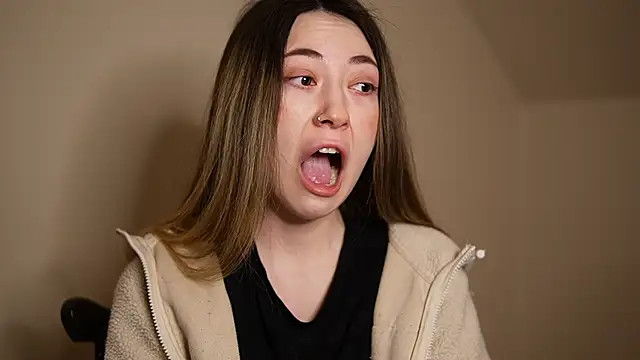 chibi moon  online show from 1, 12, 2024