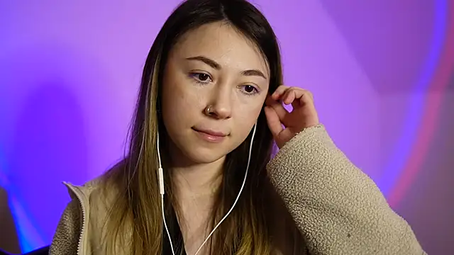 chibi moon  online show from 9, 1, 2025