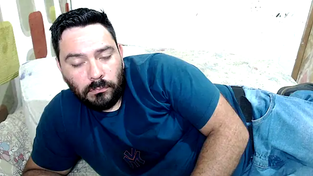 Snapshot of lucasprloco chatting on 9, 2, 2025 lucasprloco online show from 9, 2, 2025