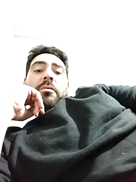 Snapshot of lucasprloco chatting on 23, 10, 2025 lucasprloco online show from 23, 10, 2025