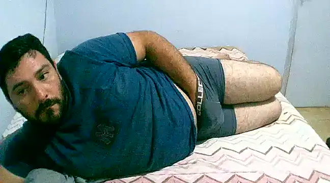 Snapshot of lucasprloco chatting on 11, 3, 2025 lucasprloco online show from 11, 3, 2025