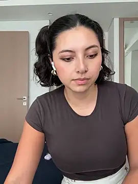 alexademie1 online show from 12, 6, 2026