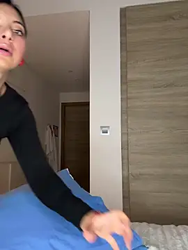 alexademie1 online show from 28, 10, 2025