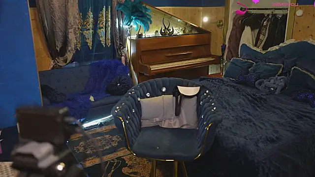 VanessaDoyle online show from 8, 2, 2026