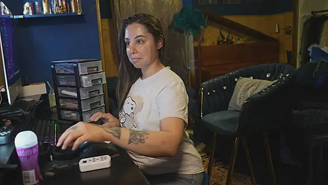 VanessaDoyle online show from 5, 7, 2026