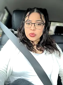 Snapshot of drizzypeach602 chatting on 31, 10, 2025 drizzypeach602 online show from 31, 10, 2025