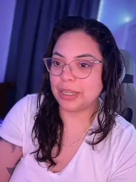 Snapshot of drizzypeach602 chatting on 2, 11, 2025 drizzypeach602 online show from 2, 11, 2025