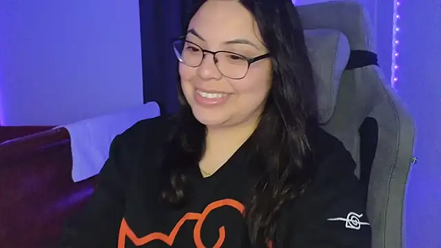 Snapshot of drizzypeach602 chatting on 22, 10, 2025 drizzypeach602 online show from 22, 10, 2025