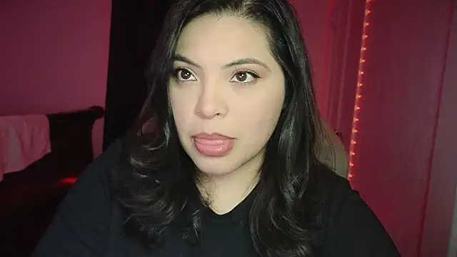 Snapshot of drizzypeach602 chatting on 13, 11, 2025 drizzypeach602 online show from 13, 11, 2025