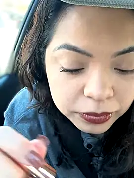 Snapshot of drizzypeach602 chatting on 7, 11, 2025 drizzypeach602 online show from 7, 11, 2025