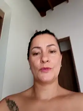 Snapshot of Verito_hot chatting on 22, 2, 2025 Verito hot online show from 22, 2, 2025