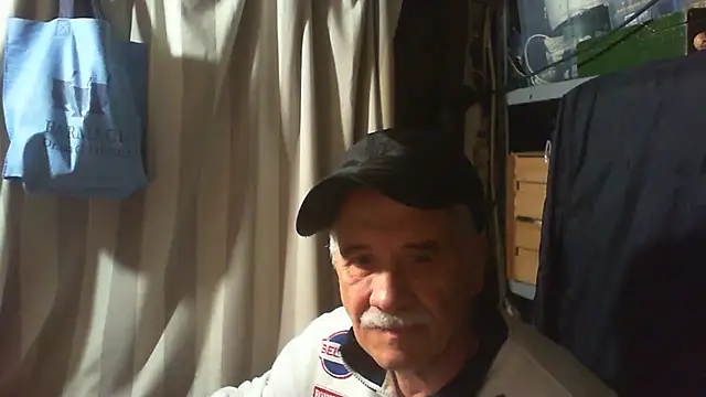 nonnomaturobisex online show from 9, 11, 2025