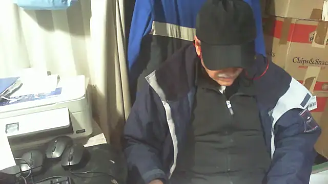 nonnomaturobisex online show from 18, 1, 2026