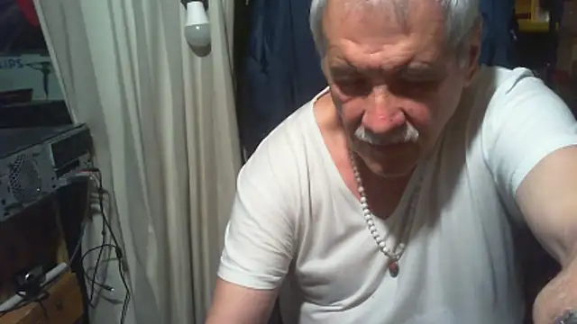 nonnomaturobisex online show from 19, 5, 2026