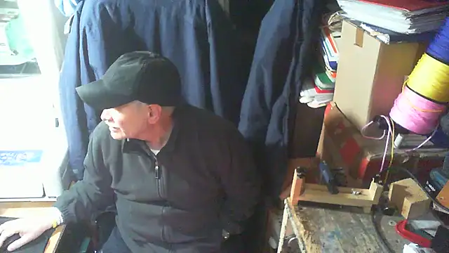 nonnomaturobisex online show from 7, 2, 2026