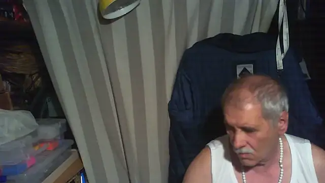 nonnomaturobisex online show from 2, 6, 2026