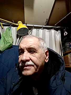 nonnomaturobisex online show from 2, 4, 2026