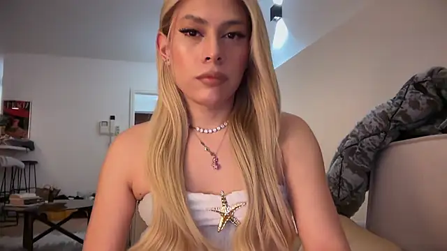 saray doll online show from 28, 2, 2026