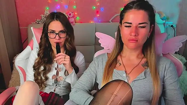 ivannatompsonnn online show from 6, 6, 2026