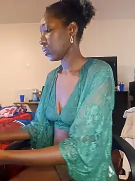 oliviaprettypussy online show from 23, 10, 2025