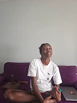 Snapshot of oliviaprettypussy chatting on 20, 5, 2026 oliviaprettypussy online show from 20, 5, 2026