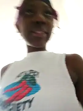 oliviaprettypussy online show from 18, 4, 2026