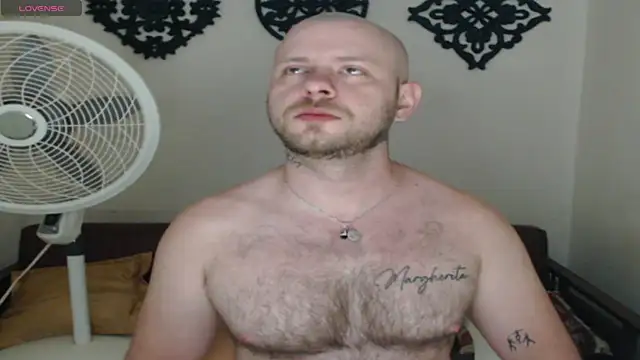 Snapshot of TONY_WHITE_7 chatting on 16, 7, 2026 TONY WHITE 7 online show from 16, 7, 2026