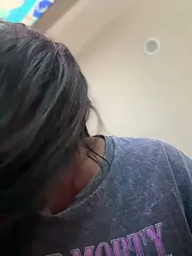 Tikalalin online show from 3, 11, 2025