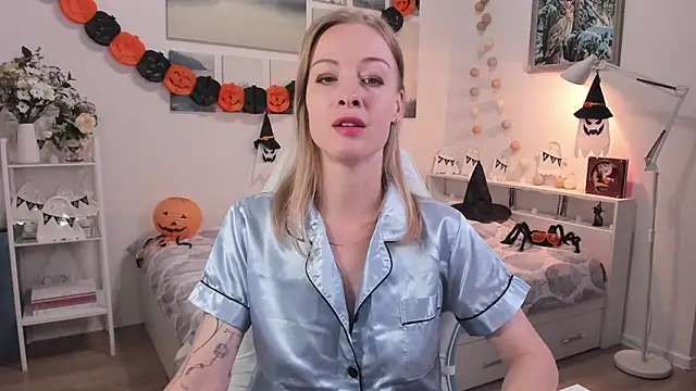 MissRightX online show from 27, 10, 2025