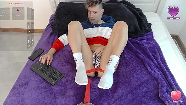 madmaxxx1989 online show from 24, 1, 2025