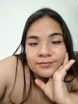 Snapshot of Van3orgasm4me chatting on 3, 3, 2025 Van3orgasm4me online show from 3, 3, 2025