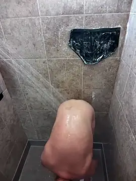 Roberts8inchcock online show from 15, 2, 2026