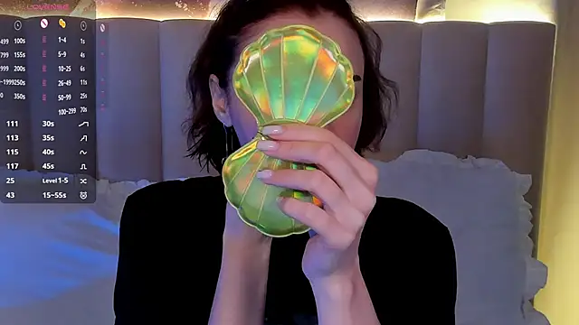 LianaFord online show from 12, 1, 2026