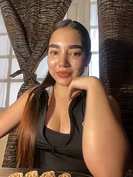 Snapshot of DulceChloe99 chatting on 23, 2, 2026 DulceChloe99 online show from 23, 2, 2026